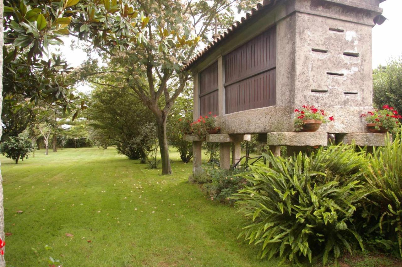 Vivienda Tradicional Con Jardin Y Patio Interior Villa Villanueva De Arosa Dış mekan fotoğraf