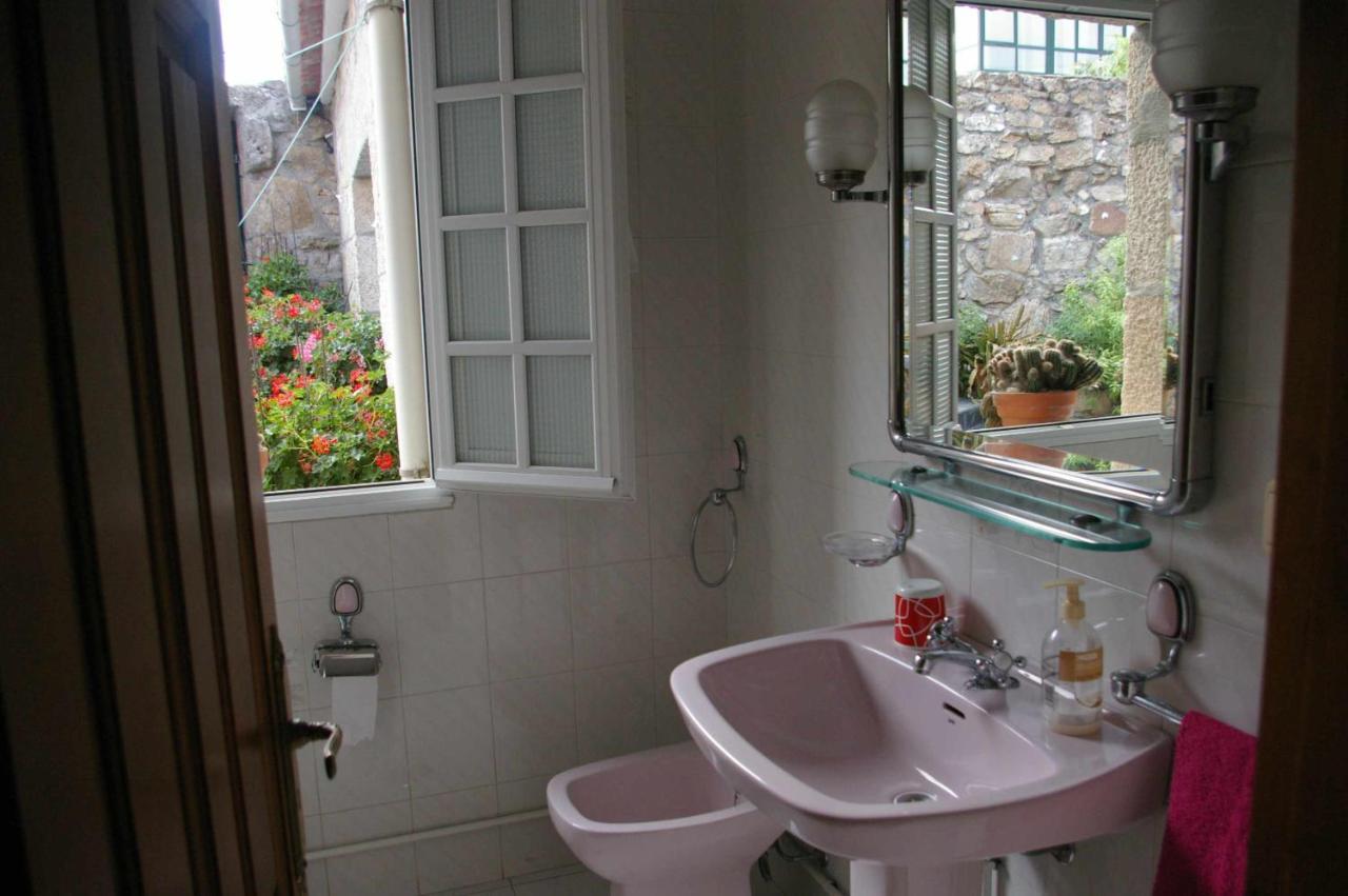 Vivienda Tradicional Con Jardin Y Patio Interior Villa Villanueva De Arosa Dış mekan fotoğraf
